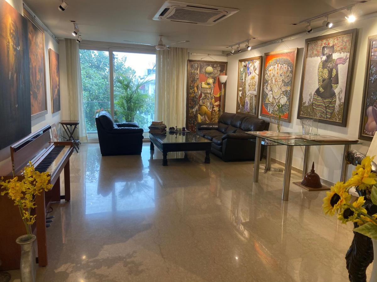 Art House Vasant Vihar New Delhi Bed & Breakfast Екстериор снимка