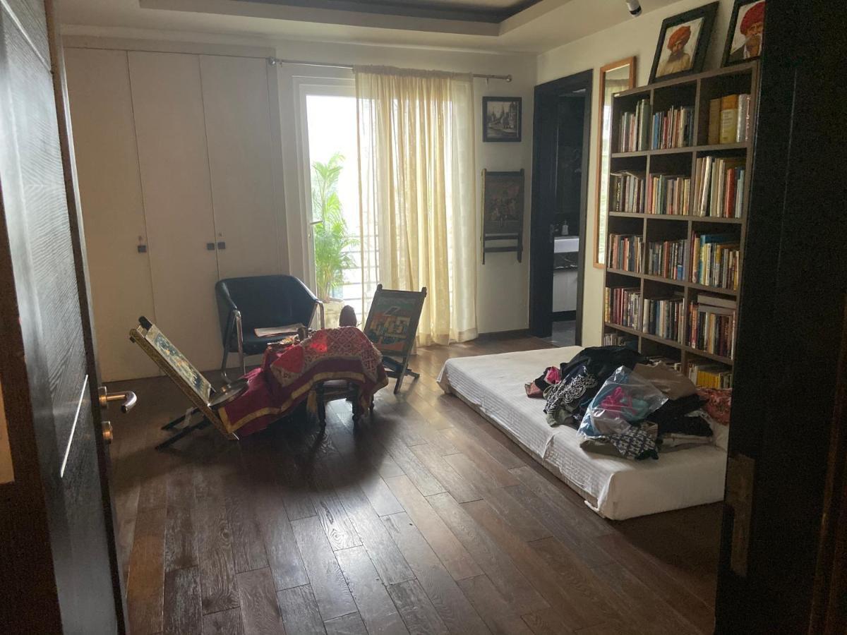 Art House Vasant Vihar New Delhi Bed & Breakfast Екстериор снимка