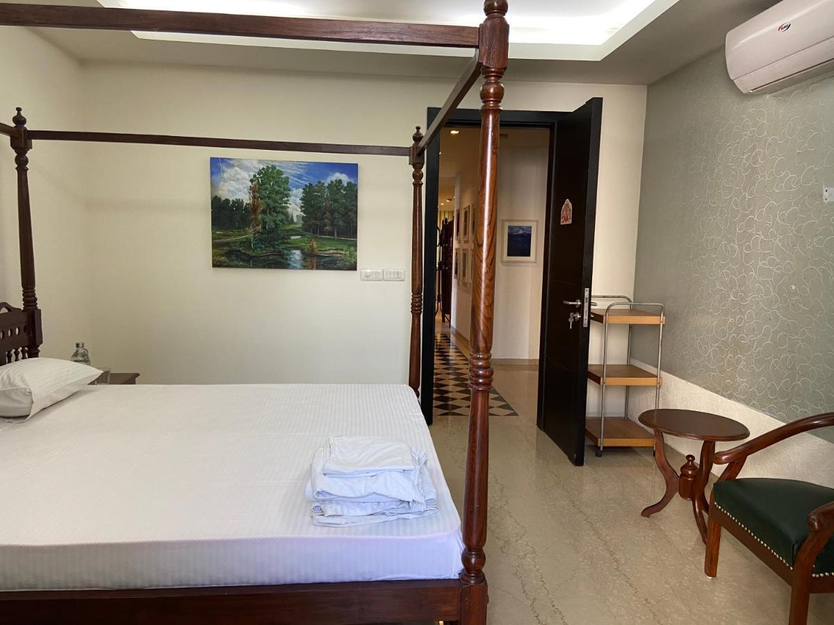 Art House Vasant Vihar New Delhi Bed & Breakfast Екстериор снимка