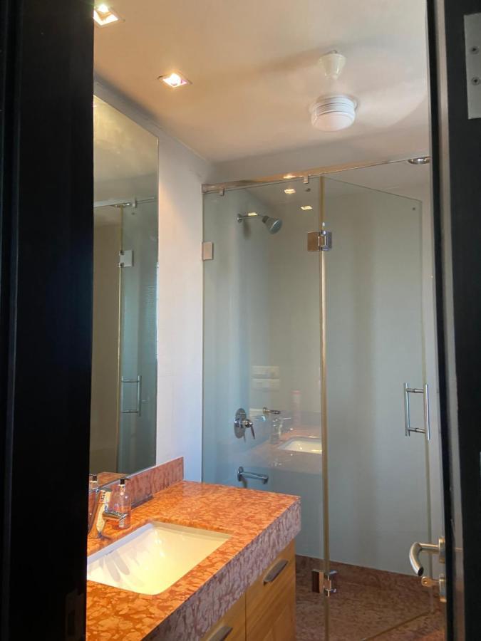 Art House Vasant Vihar New Delhi Bed & Breakfast Екстериор снимка